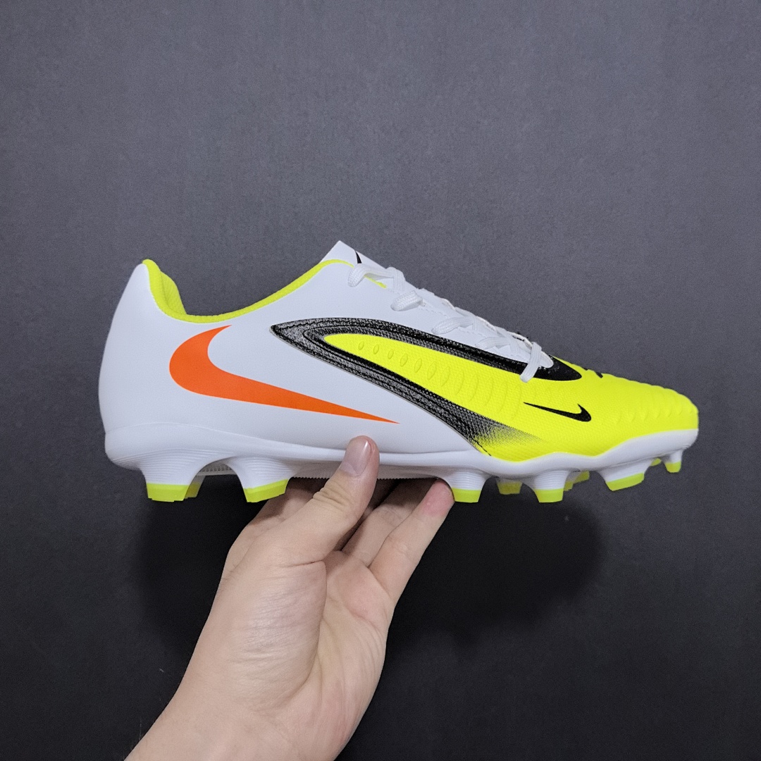 Nike Phantom GX 3 V6 FG