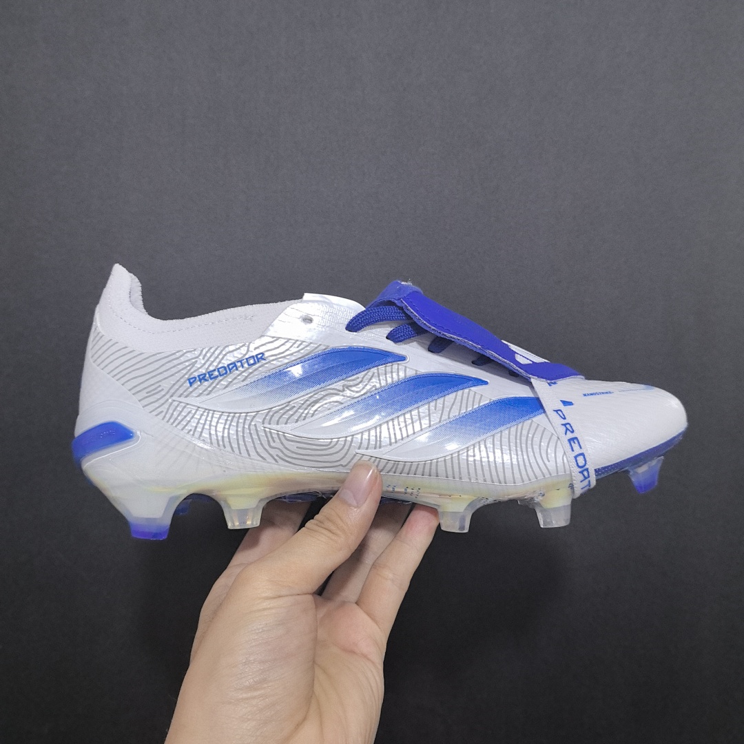Adidas Predator 26 V7 FG