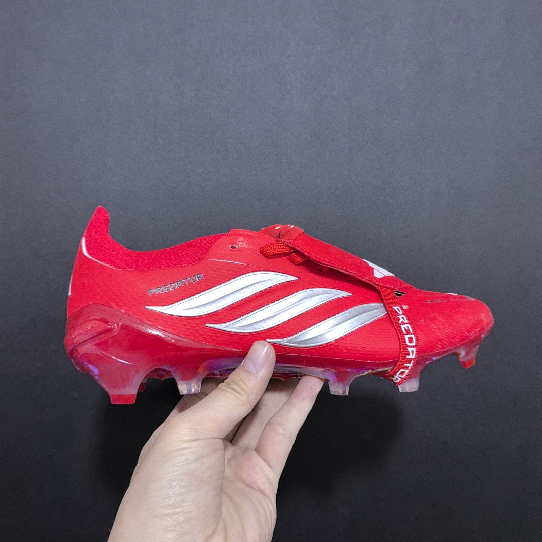 Adidas Predator 26 V8 FG