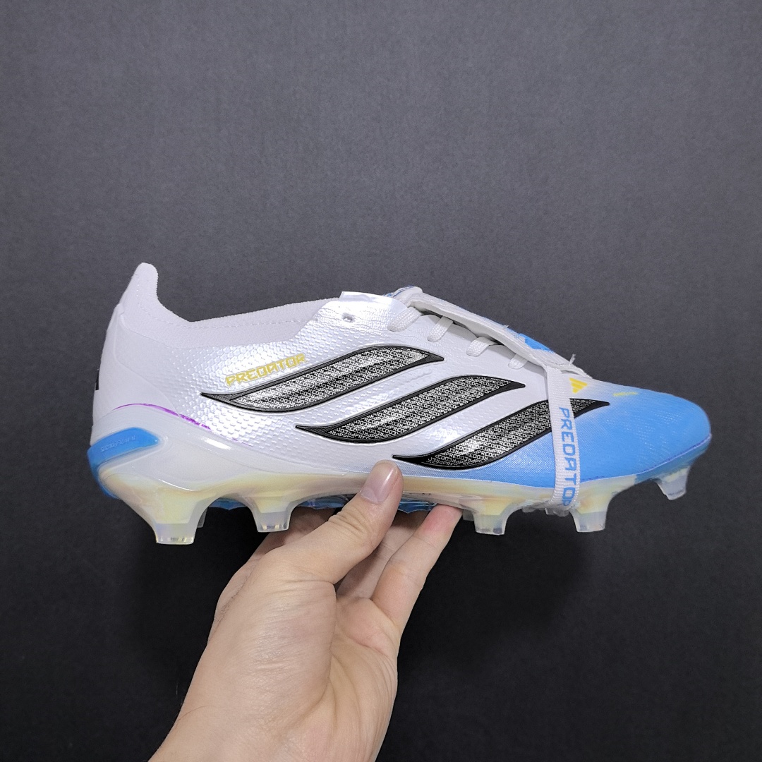 Adidas Predator 26 V11 FG