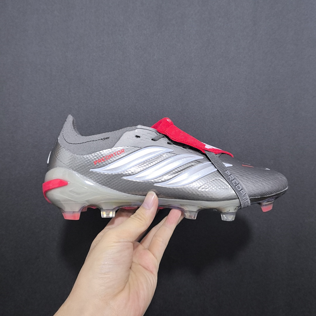 Adidas Predator 26 V24 FG