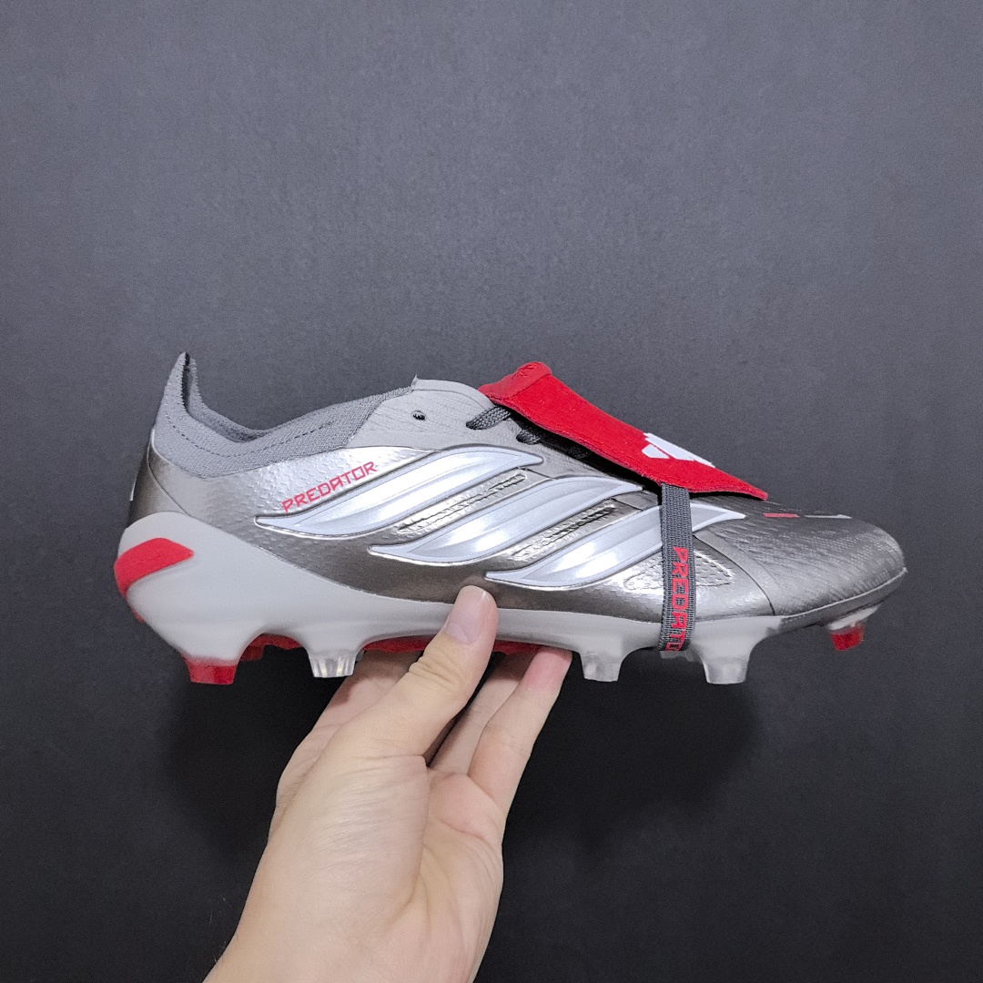Adidas Predator 26 V32 FG