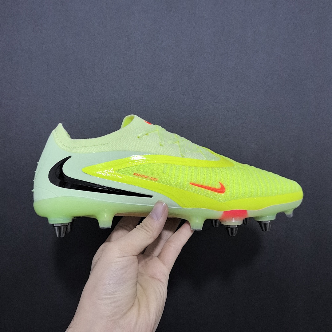 Nike Phantom GX 3 V8 SG