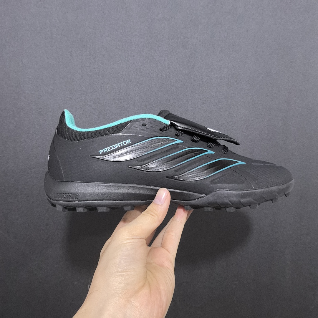 Adidas Predator 26 V7 TF
