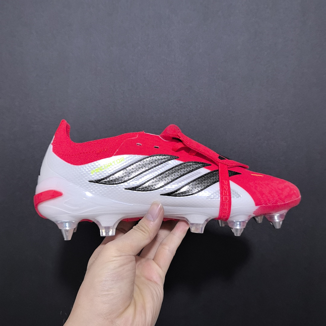 Adidas Predator 26 V12 SG