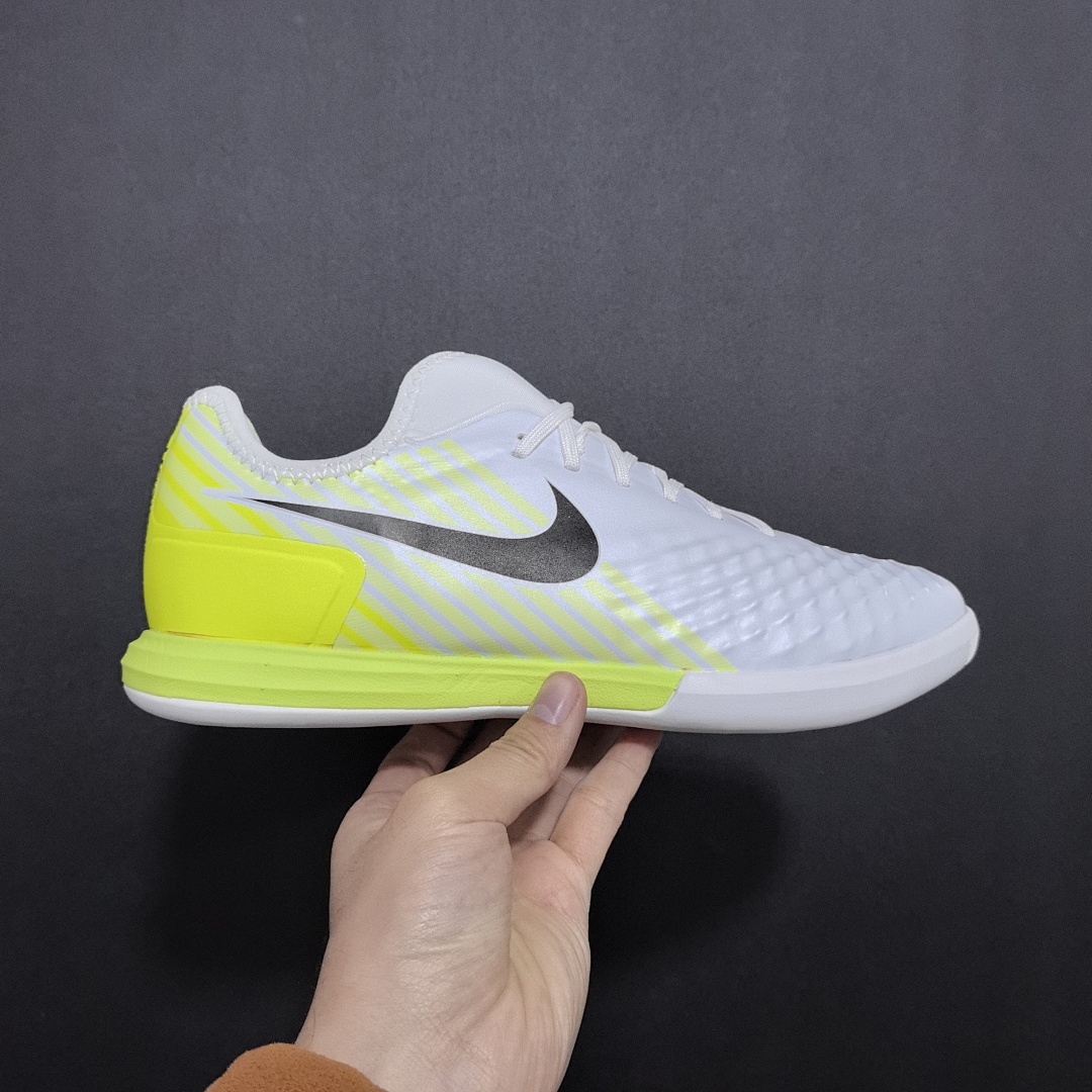 Nike Phantom GX 2 V5 IC